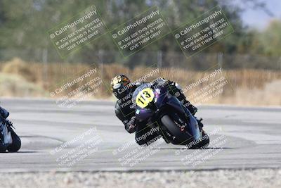 media/Oct-04-2025-CVMA (Sat) [[408bcdd6e4]]/Race 10-Amateur Supersport Middleweight/
